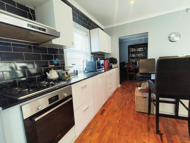To Let 1 Bedroom Property for Rent in Plumstead Western Cape